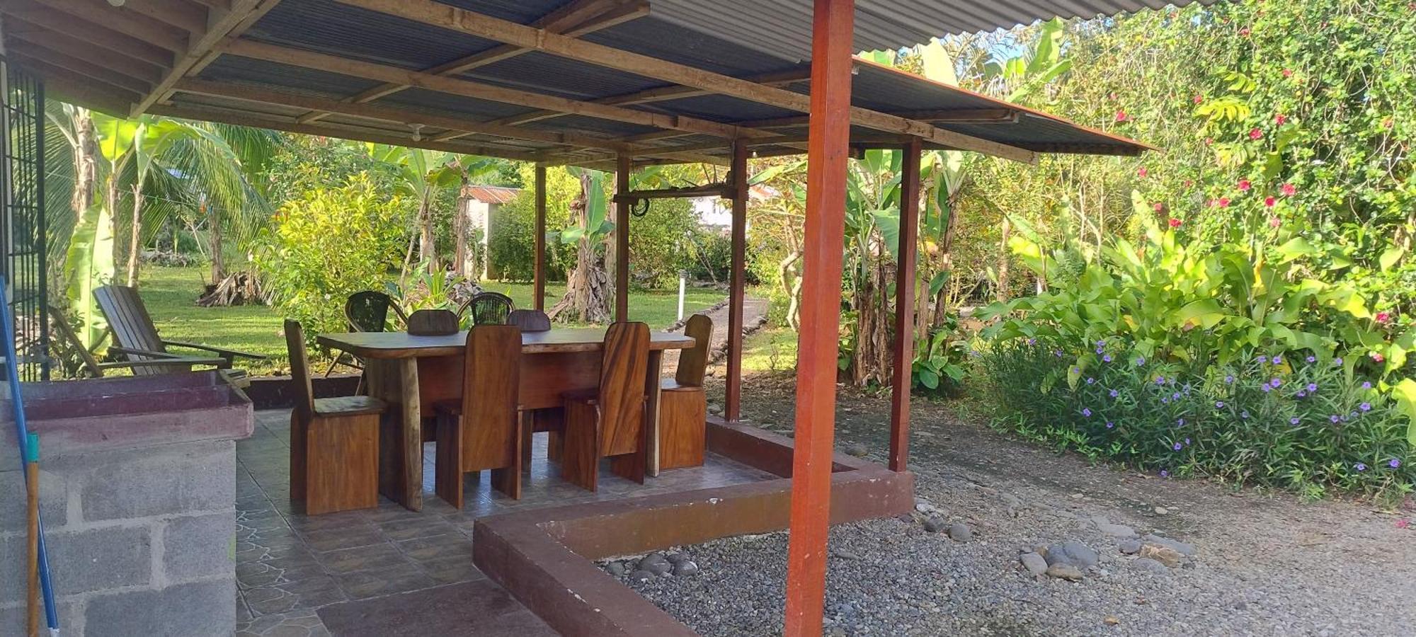 Cabinas Los Tucanes Cahuita Zewnętrze zdjęcie